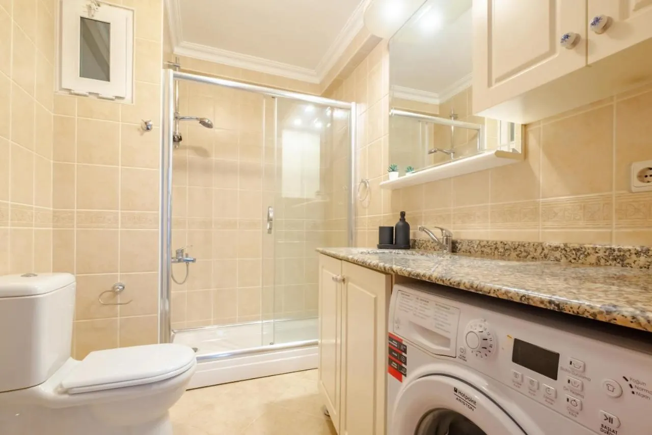 Apartment Splendid Flat With Central Location In Sisli Istanbul