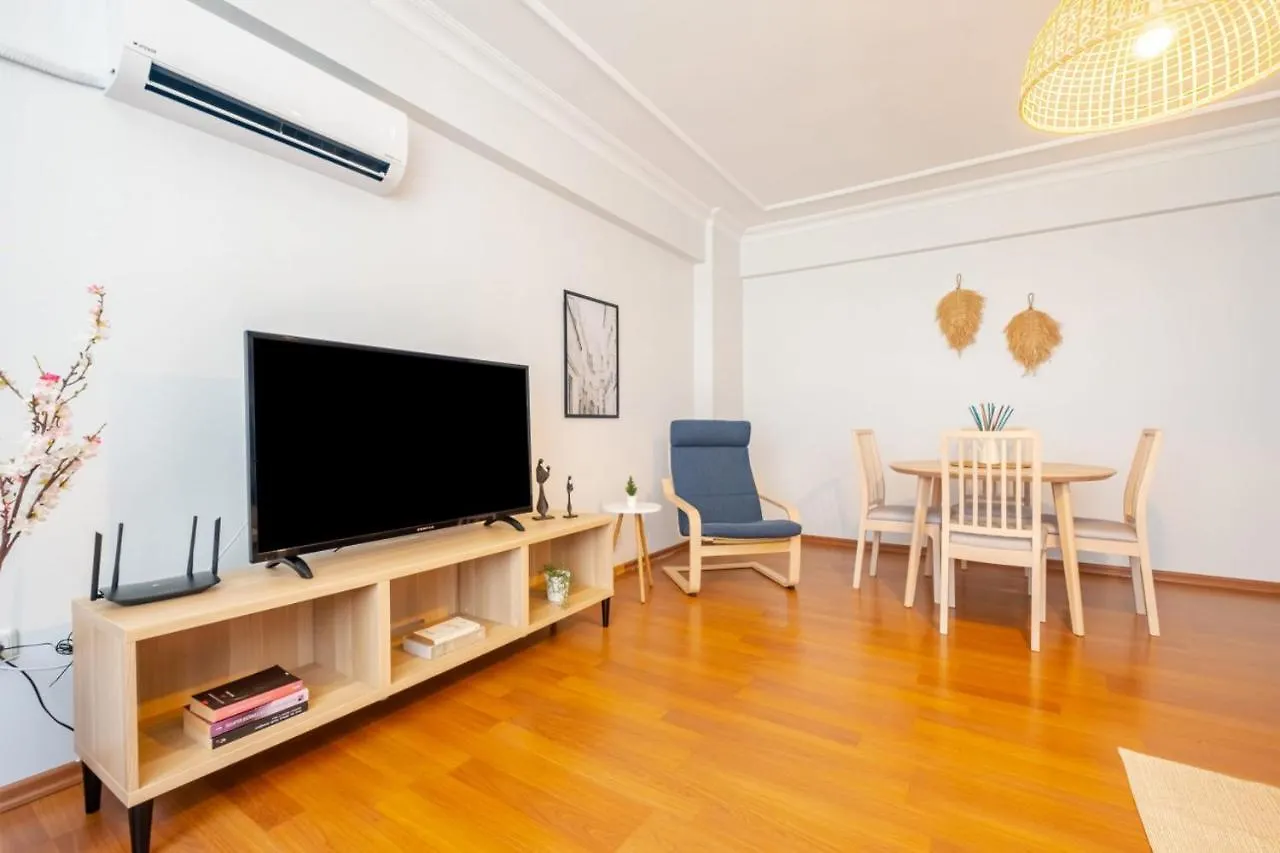 Splendid Flat With Central Location In Sisli Istanbul Lejlighed